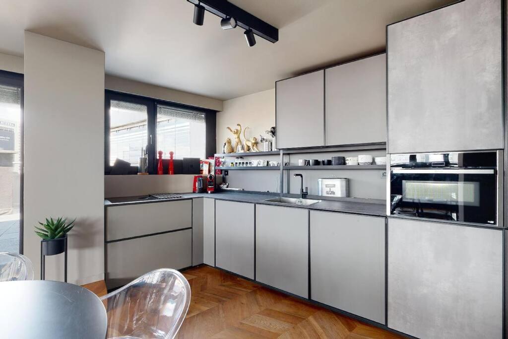 Stylovy Loft S Ohromnou Terasou Daire Bratislava Dış mekan fotoğraf