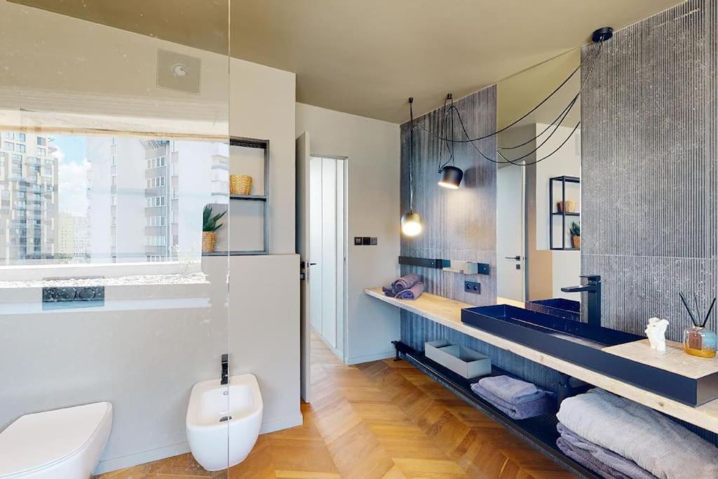 Stylovy Loft S Ohromnou Terasou Daire Bratislava Dış mekan fotoğraf